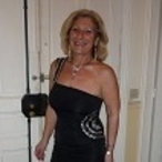 Hemeline, 45 ans, Chaumontel
