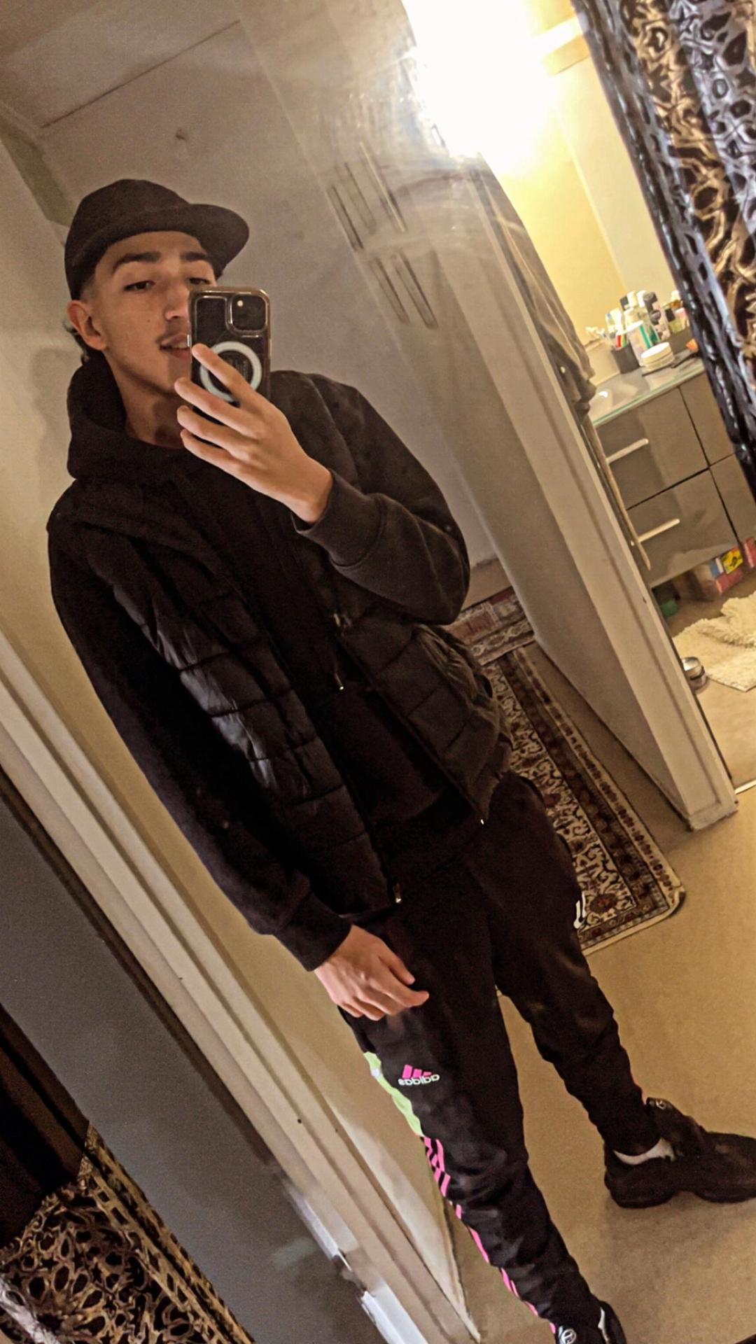 Clemencin, 22 ans, Hodent